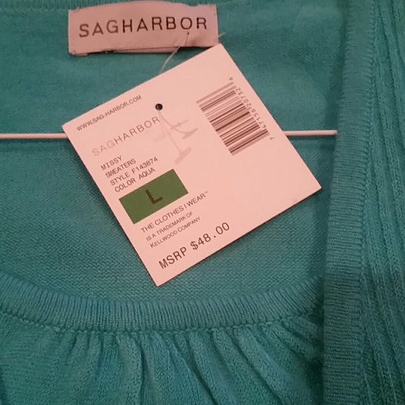 Sweater - Picture 2 of 5